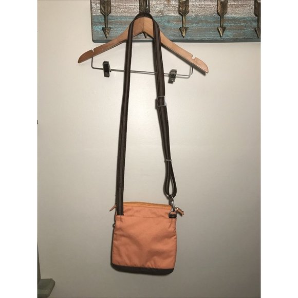 Pacsafe Citysafe LS50 Cross Body Handbag Purse - Picture 5 of 9